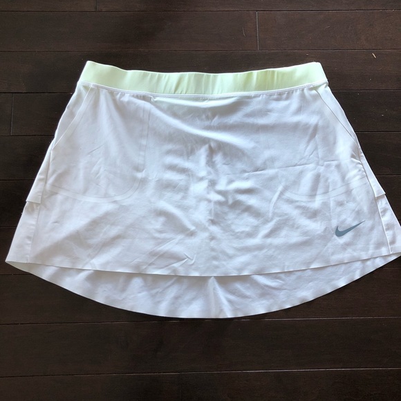Nike Golf Skirt - Picture 1 of 4